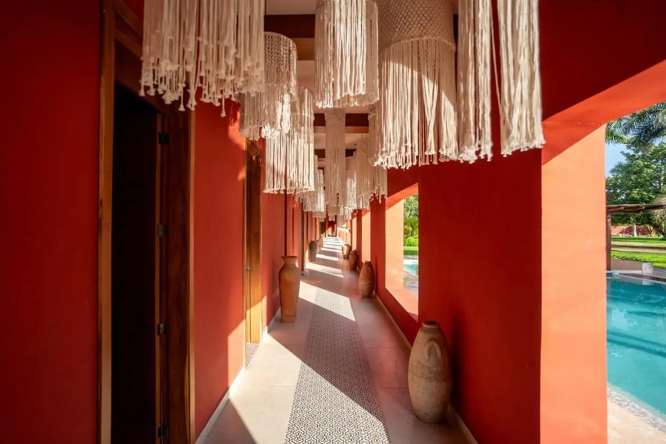 Вилла Hacienda Zunzal - Weddings, Events & Large Groups! Леона-Викарио